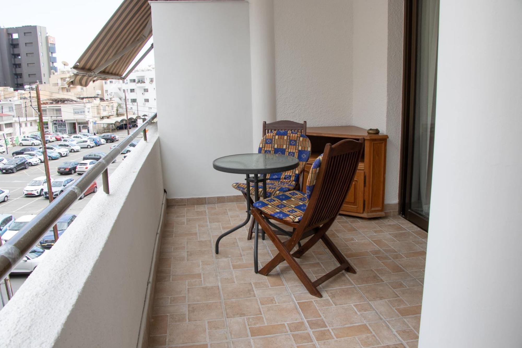 Apartment,Near The Beach Pinikoudes Lárnaca Exterior foto